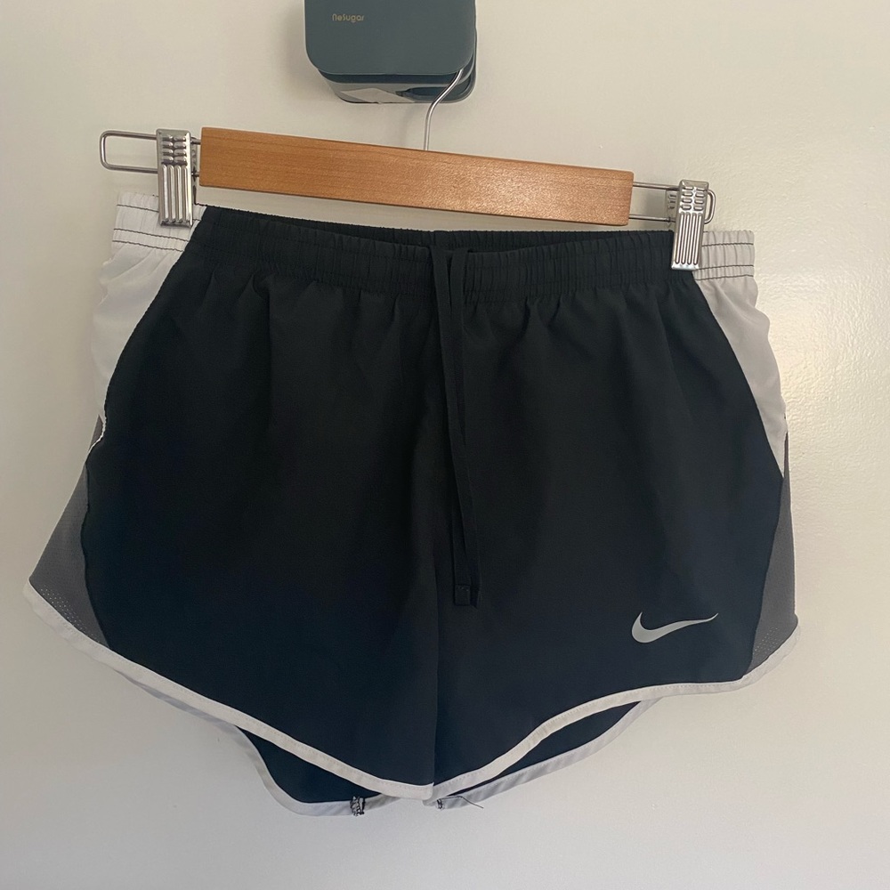 Nike dry fit shorts size S